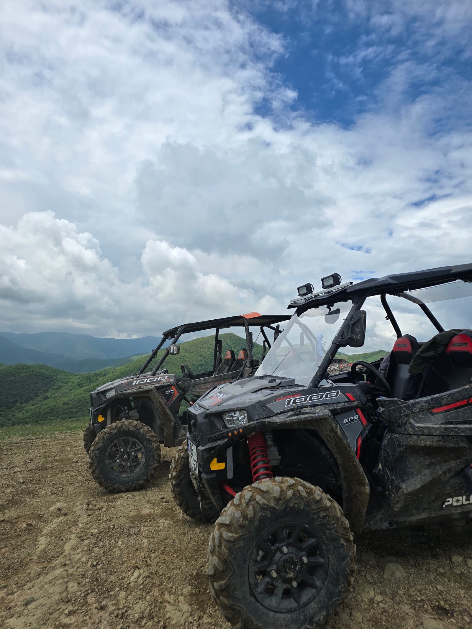 4-ადგილიანი Polaris RZR XP 1000 — მწყემსის ტბა